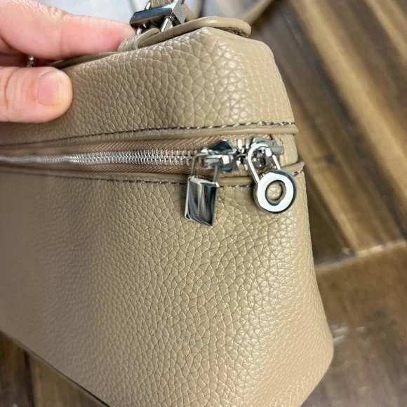 Beige Crossbody Handbag Purse Shoulder Bag Faux Leather Pebbled - Picture 6 of 11